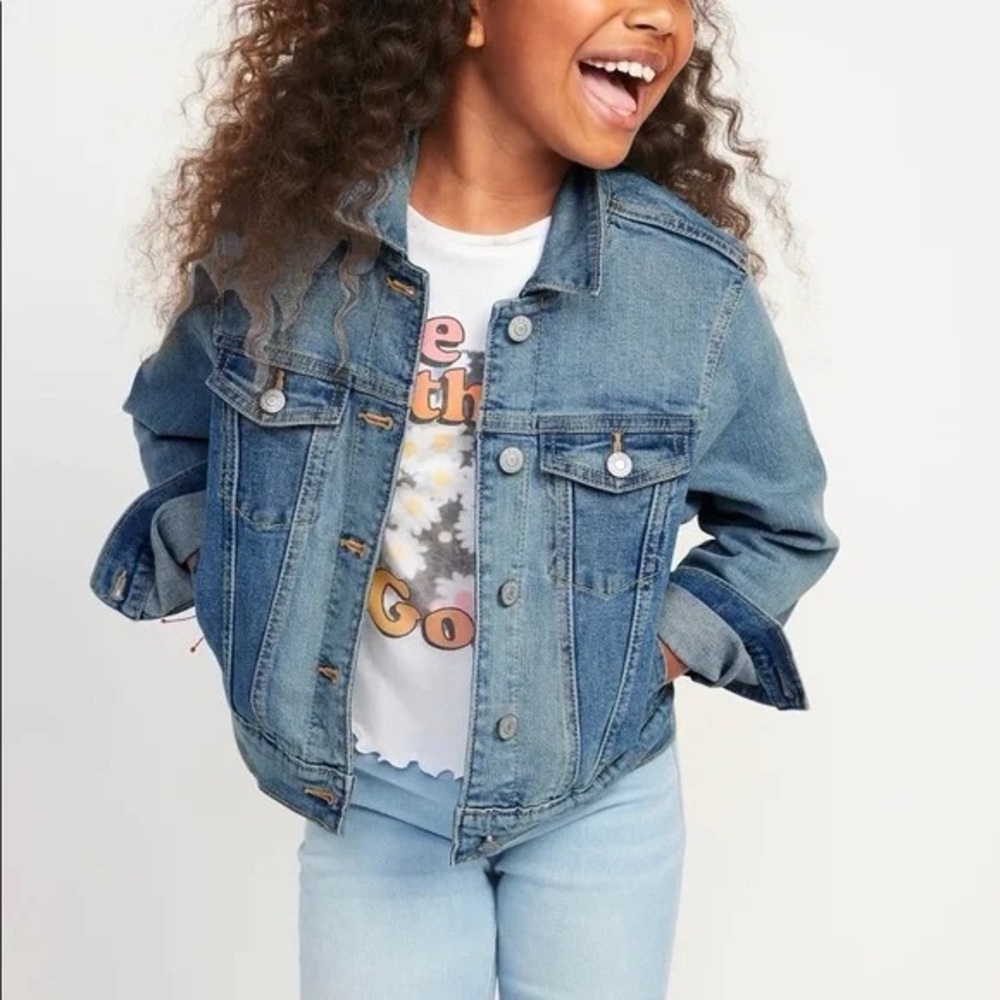 Old Navy Kids L(10–12) Medium Wash Denim Trucker Jacket Button-Front Jean Jacket